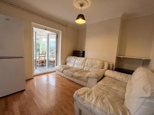 Photo 35- click for photo gallery